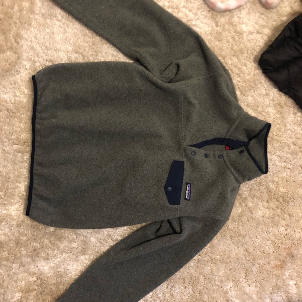 Grey Patagonia (women)